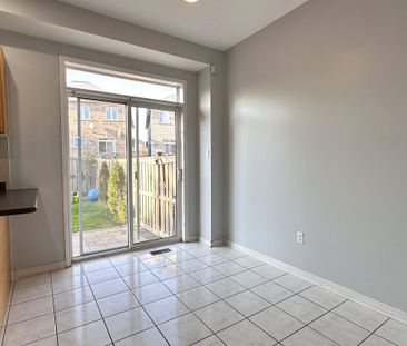 For Lease - 28 Voysey Way, Markham, Ontario - Photo 2