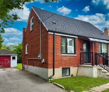 For Lease - 77 Talbot Road, Toronto, Ontario - Photo 5