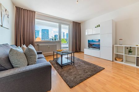 City-Residence: Modern möblierte Wohnung mit Skylineblick - Photo 2