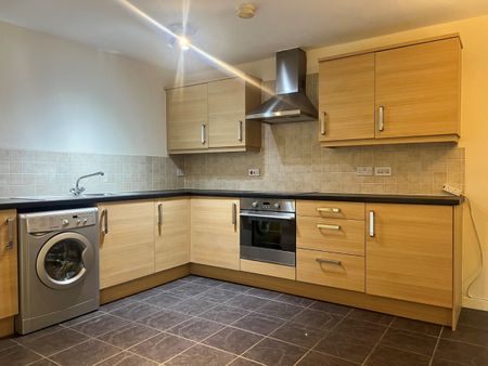 The Crossings, Newark, Nottinghamshire, NG24 - Photo 4