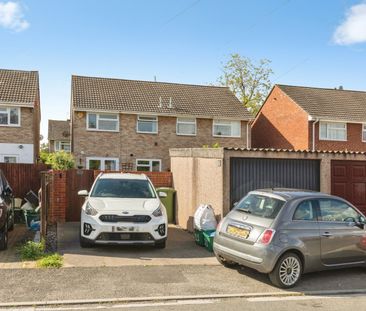 3 bedroom property to rent - Photo 1