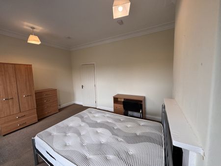 Nunthorpe Road, South Bank - P1053 - Photo 5