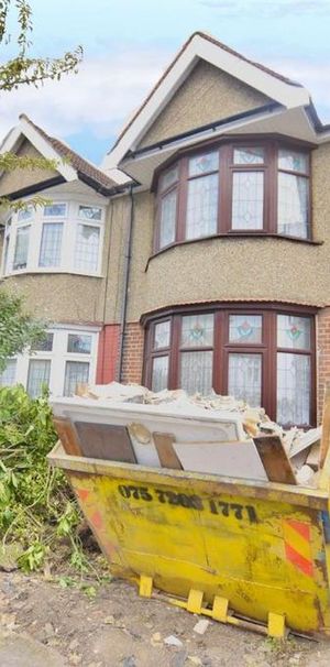 4 bedroom terraced house to rent - Photo 1