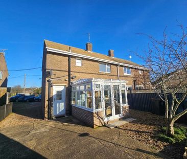 PETERBOROUGH - Photo 3