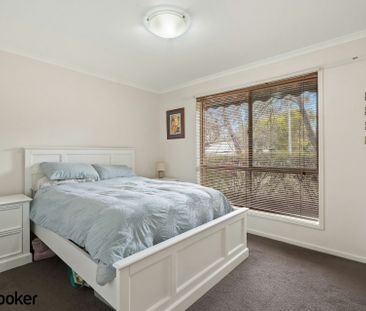Cozy & Charming Family Home - Photo 5