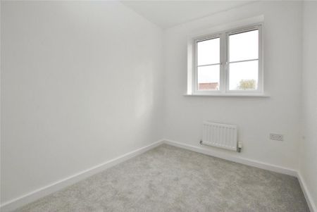 3 bedroom detached house to rent - Photo 3