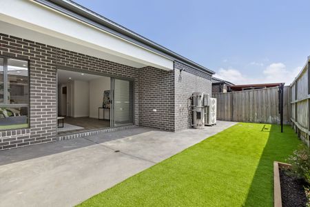 Spacious and Modern 4-Bedroom Home in Donnybrook - Photo 3