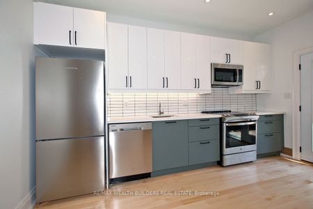 For Lease - 167 Broadview Avenue Unit# #3, Toronto, Ontario - Photo 2