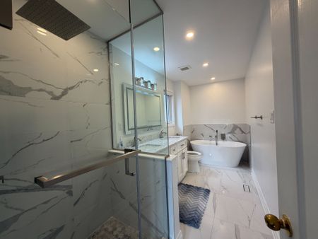 For Lease - 29 Falling River Drive, Richmond Hill, Ontario - Photo 5