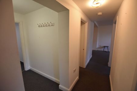 11 Pelham Road, Nottingham - Photo 4