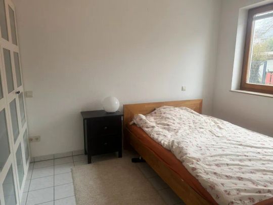 Refrath: 2-Zimmer-Wohnung im Erdgeschoss mit Terrasse - Photo 1