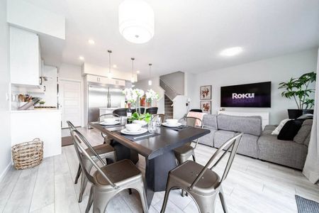 100 Avenue Northwest - Photo 2