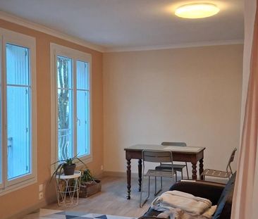 APPARTEMENT T3 - LAVAL - Photo 2