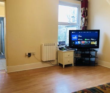 Victoria Road - Photo 1