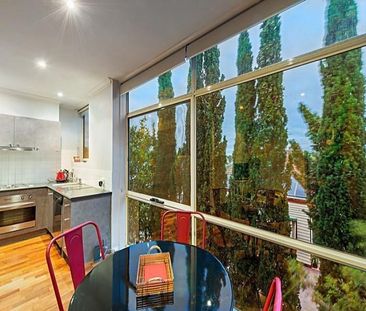 24/210 Clarke Street, Northcote VIC 3070 - Photo 2