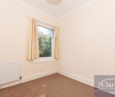 4 bedroom detached house to rent - Photo 6