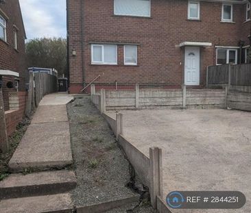 2 bedroom semi-detached house to rent - Photo 6