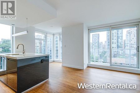 1012 777 RICHARDS STREET, Vancouver, British Columbia - Photo 4