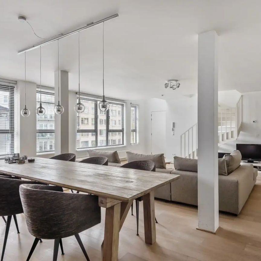 DUPLEX APPARTEMENT MET TWEE SLAAPKAMERS EN TERRAS - Foto 1