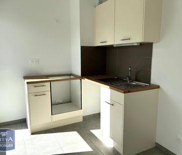 Location Appartement 3 pièces 62m² ST ETIENNE 42000 - Photo 3