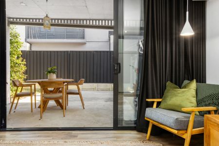 Sophisticated and Stylish Two Bedroom Unit - Photo 5