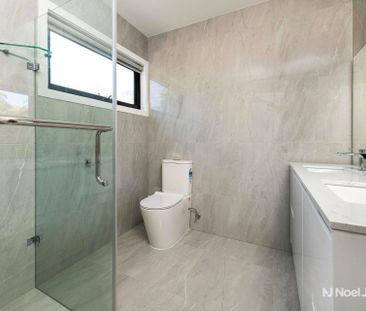 2/8 Fyfe Avenue, RINGWOOD - Photo 2