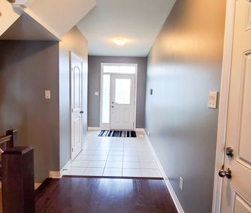 For Lease - 617 Sunburst Street, Leitrim, Ontario - Photo 4