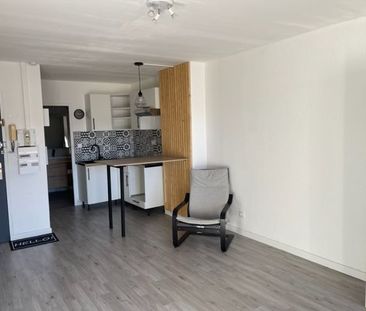 Location Appartement 1 pièce 27m² MONTPELLIER 34000 - Photo 1