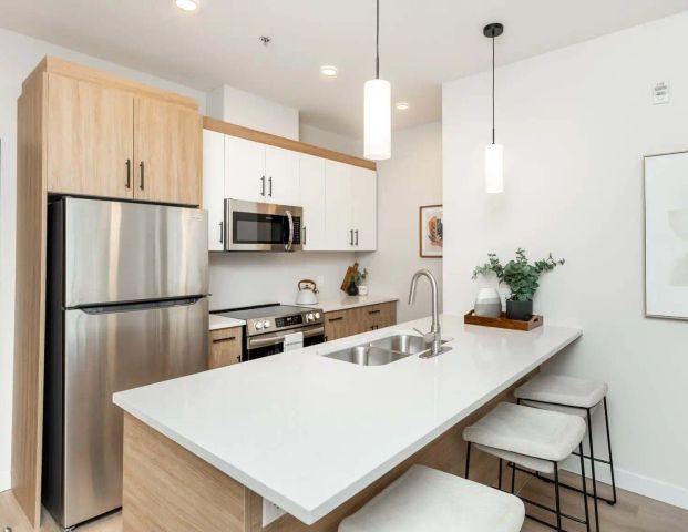 The Citation at Westport — 1 Bedroom, 1 Bathroom + Den - Photo 1