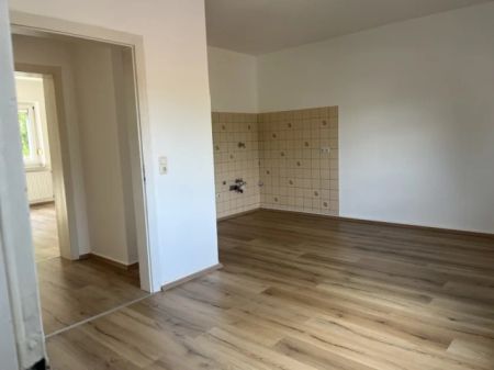 Helle und geräumige 2-Zimmer-Wohnung in super Lage - Photo 2