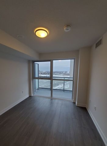 For Lease - 225 Village Green Square Unit# 1107, Toronto, Ontario - Photo 2