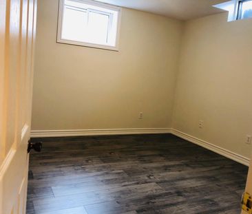 For Lease - 3696 Colonial Drive Unit# Basement, Mississauga, Ontario - Photo 2