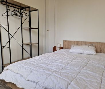 Location Appartement 2 pièces 28m² BORDEAUX 33000 - Photo 2