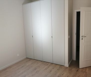 Location Appartement 3 pièces 65m² NICE 06000 - Photo 3