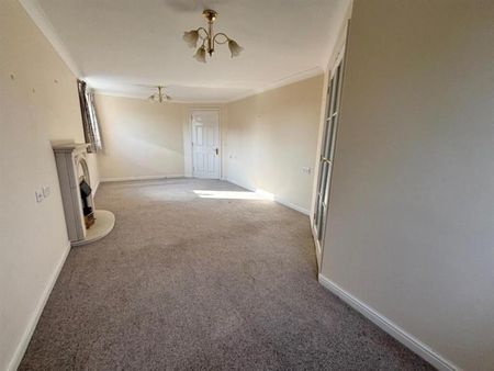 2 bedroom retirement property to rent - Photo 3