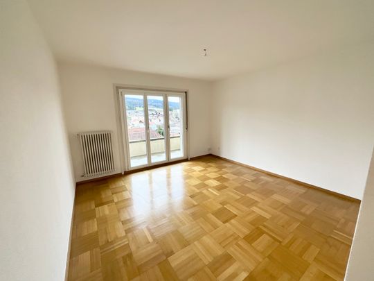 Charmant appartement de 3.5 pièces avec balcon - Photo 1