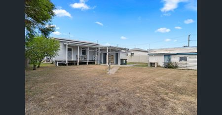 2/131 Woongarra Street, Bundaberg West, Qld 4670 - Photo 2