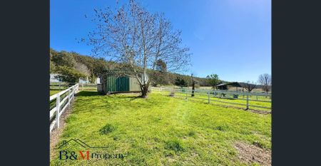 Two beds in a big Farm with amazing views from every area - Photo 3