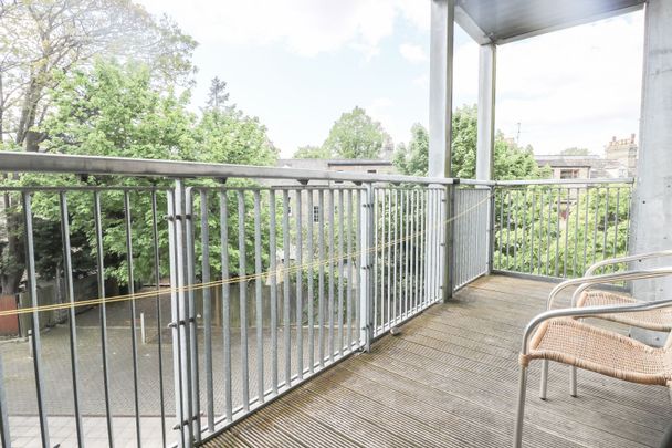 2 Bedroom - Photo 1