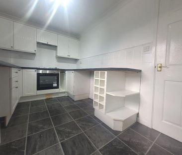 1 bedroom bungalow to rent - Photo 2