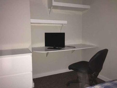 Victoria Road, Fallowfield, M14 - Photo 3