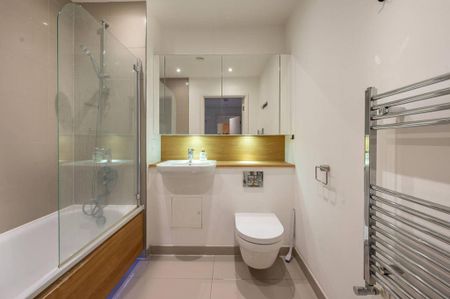 2 bedroom flat to rent - Photo 4