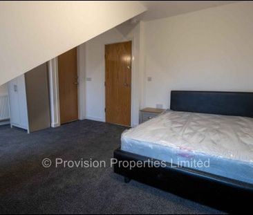 2 Bedroom Lets in Leeds - Photo 4