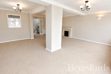 3 bedroom end of terrace house to rent - Photo 2