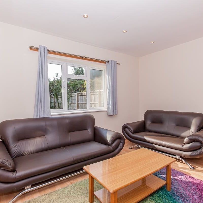 Headington Road, Oxford - Photo 1