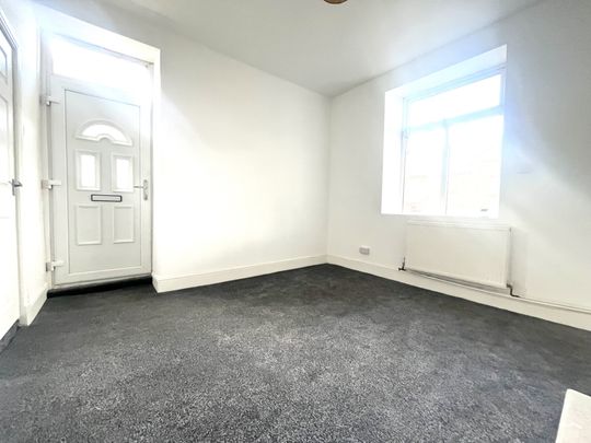 Chelsea Street, Keighley - Photo 1