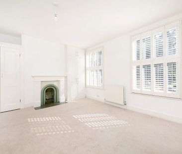 3 bedroom terraced house to rent - Photo 2