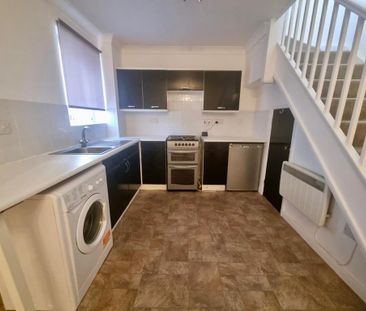 1 bedroom cluster house to rent - Photo 2