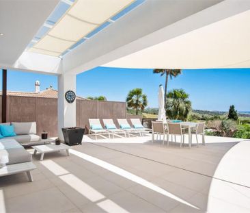 Casa adosada de alquiler en Calle el Salvador, 299, Valle Romano Golf - Photo 4