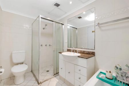 Ground Floor Apartment In Ideal Location - Photo 4